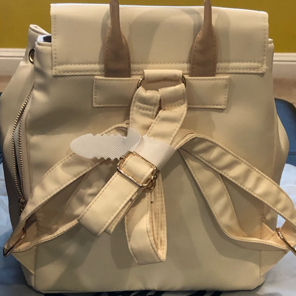 backpack-LouLu Backpack NWOT Ivory Gold Hardware Leatherette /Polyester - Picture 16 of 17